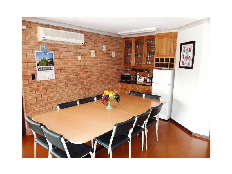 3 Mandarin Way, Seville Grove WA 6112