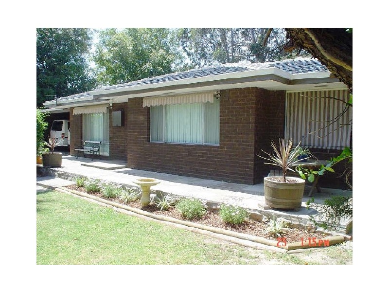 Eighth Road, Armadale WA 6112