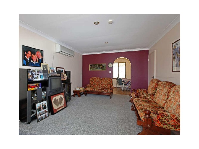 4 Ironcap Place, Armadale WA 6112