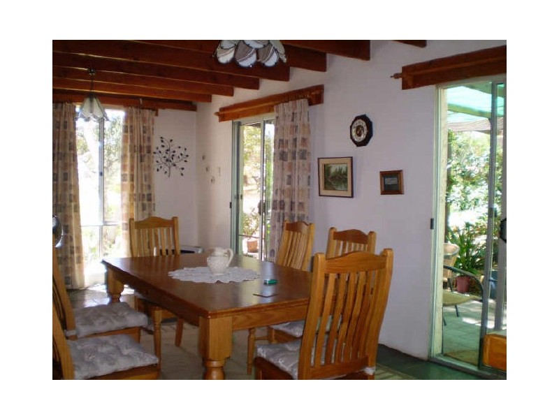 24 Bedfordale Hill Road, Mount Richon WA 6112