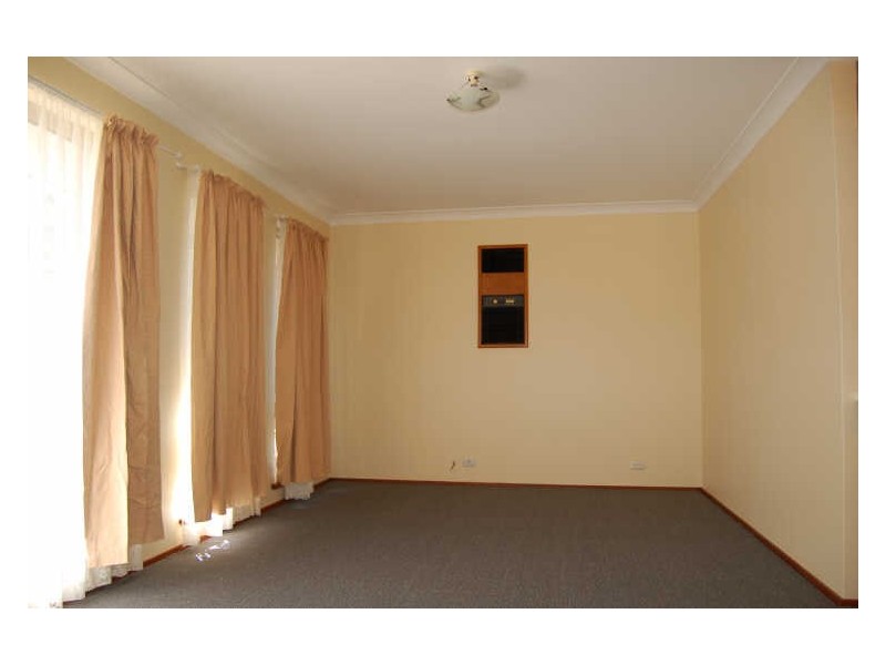 5 Peel Court, Armadale WA 6112