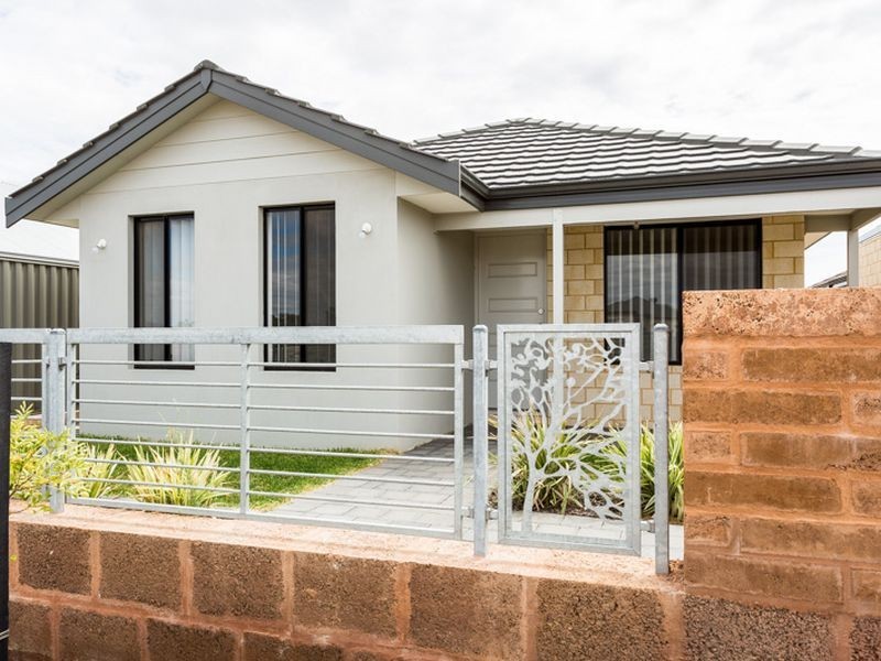 9 Waller Lane, Byford WA 6122