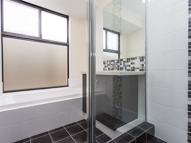 9 Waller Lane, Byford WA 6122