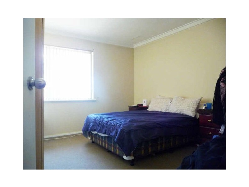 4 Elanora Road, Armadale WA 6112