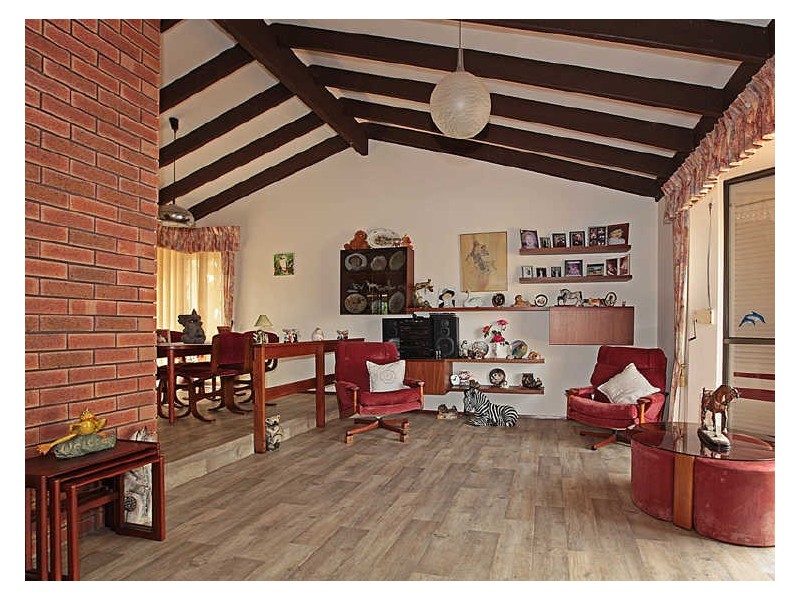 35 Michael Road, Roleystone WA 6111