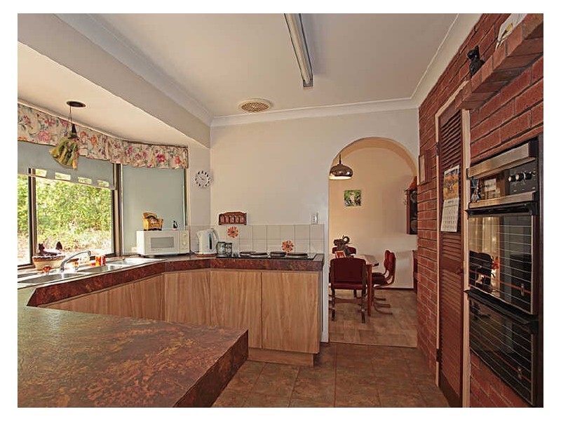 35 Michael Road, Roleystone WA 6111