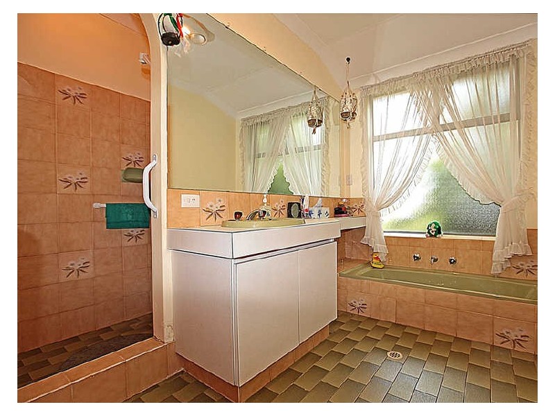 35 Michael Road, Roleystone WA 6111