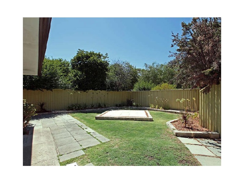 Unit 3/6-8 Toorak Road, Armadale WA 6112