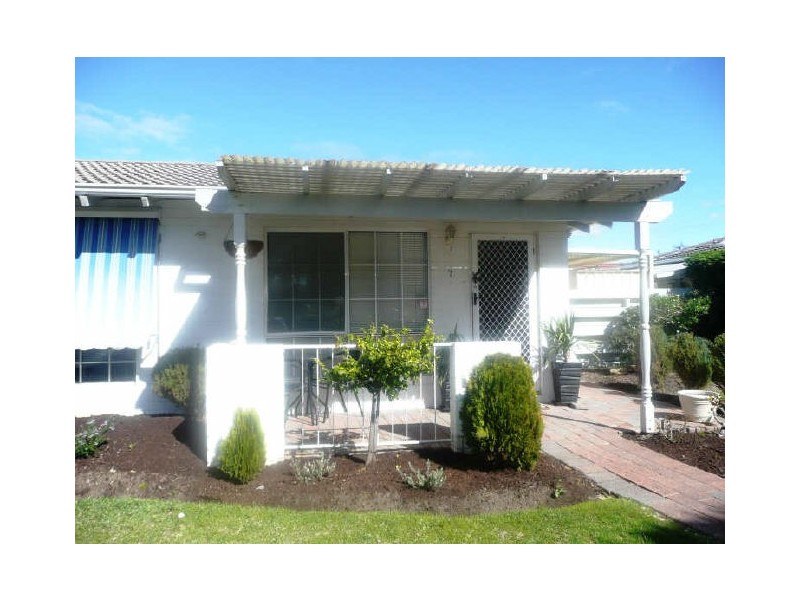 7/9 Manly Street, Cannington WA 6107