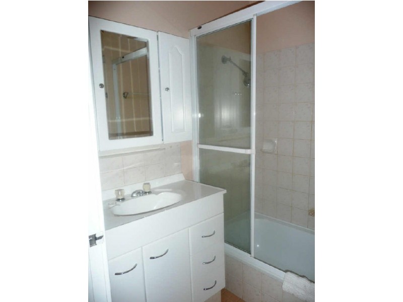 7/9 Manly Street, Cannington WA 6107