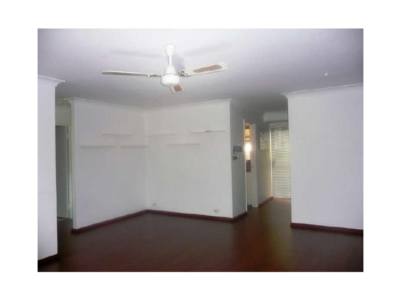 7/9 Manly Street, Cannington WA 6107