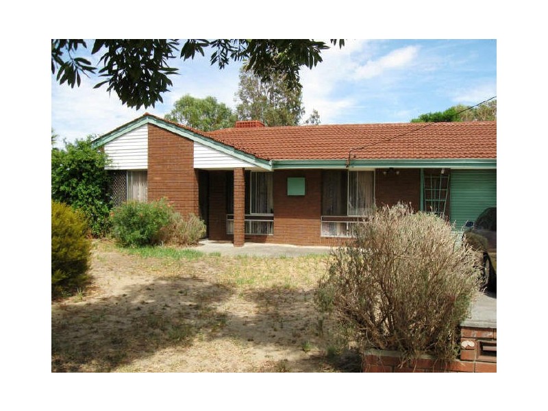 15 Wilcannia Way, Armadale WA 6112