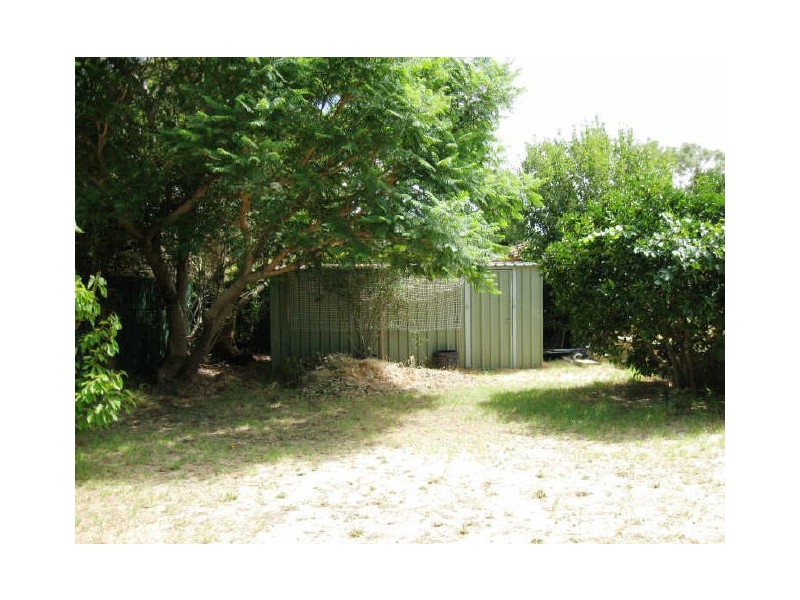15 Wilcannia Way, Armadale WA 6112