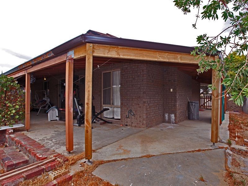 15 Masuli Way, Armadale WA 6112