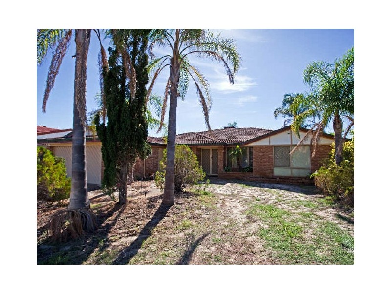 21 Timbercrest Road, Thornlie WA 6108