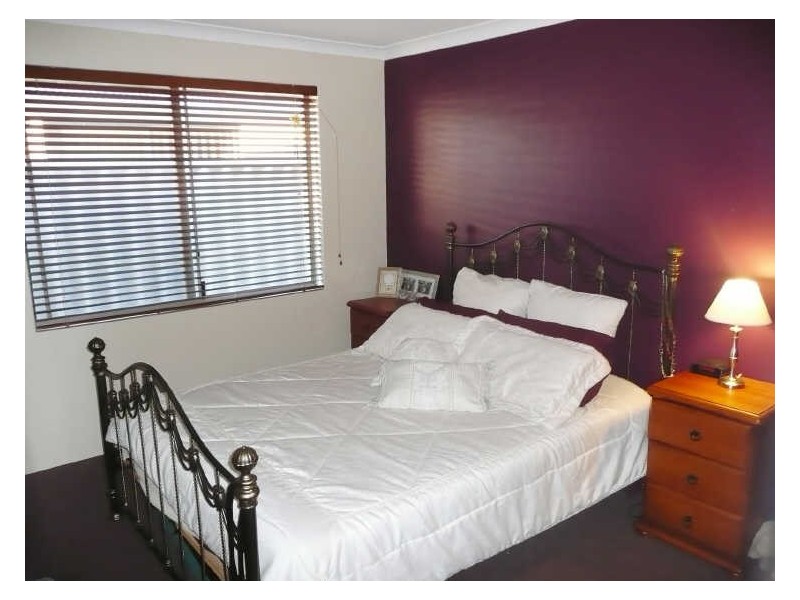 19 Viana Loop, Seville Grove WA 6112