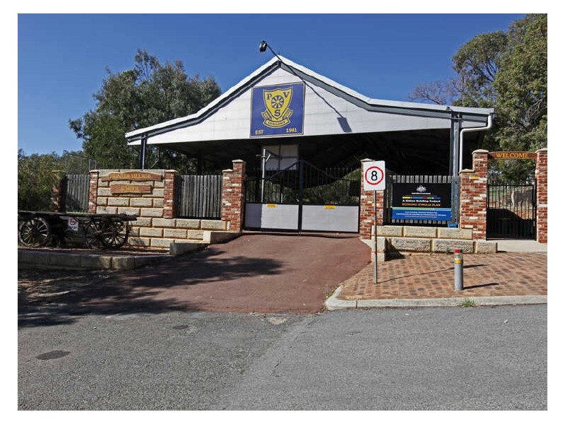 1 Petalite Place, Mount Richon WA 6112