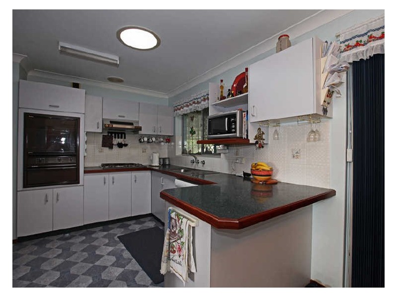 12 Girraween Street, Armadale WA 6112