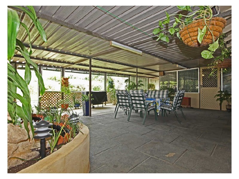 12 Girraween Street, Armadale WA 6112