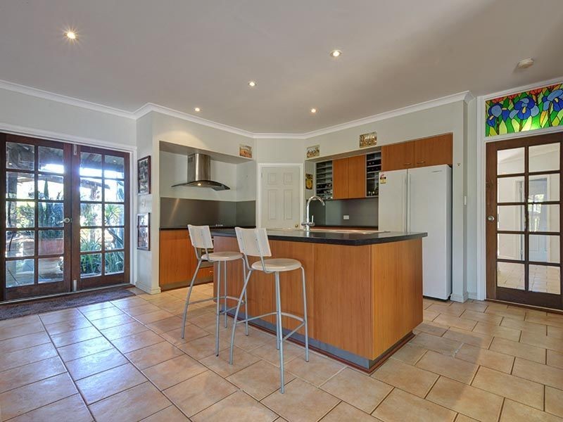 302 South Western Highway, Armadale WA 6112