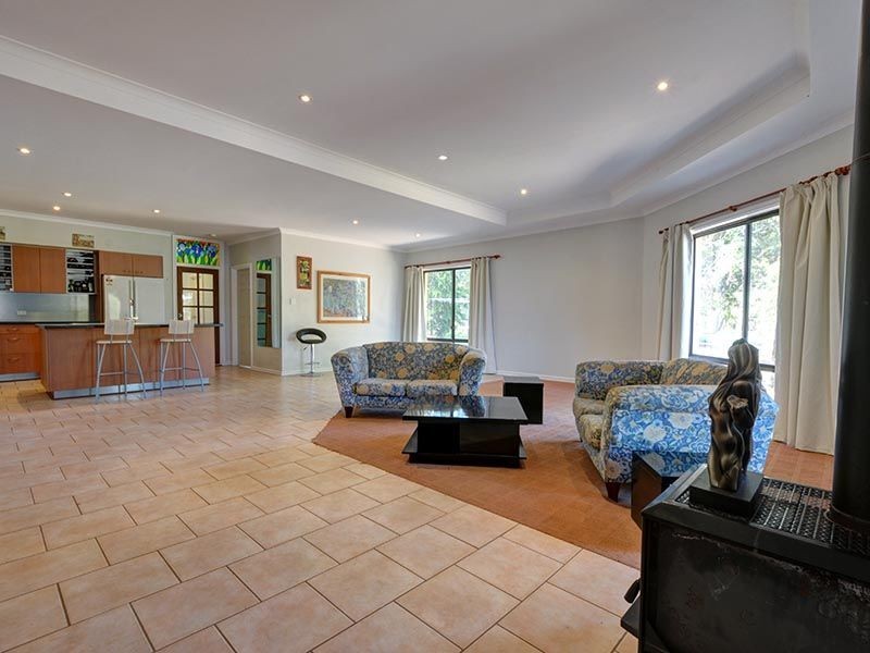 302 South Western Highway, Armadale WA 6112