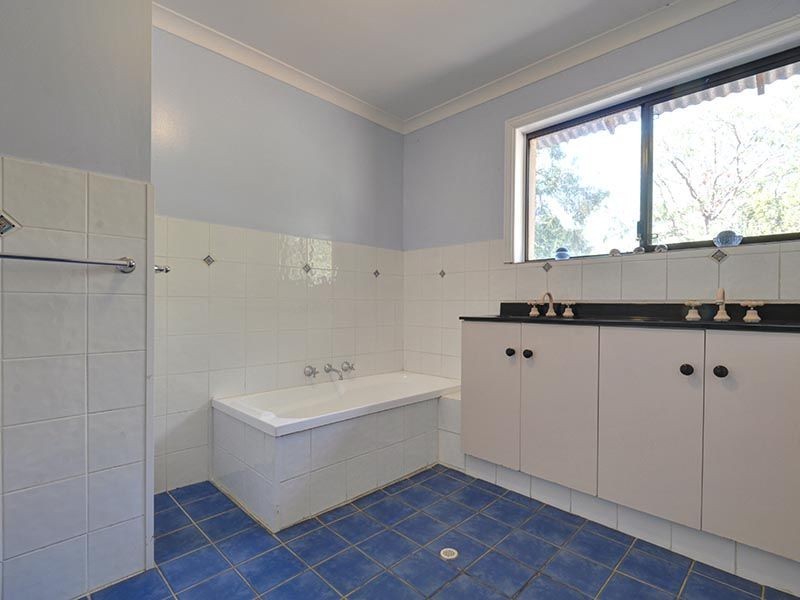 302 South Western Highway, Armadale WA 6112