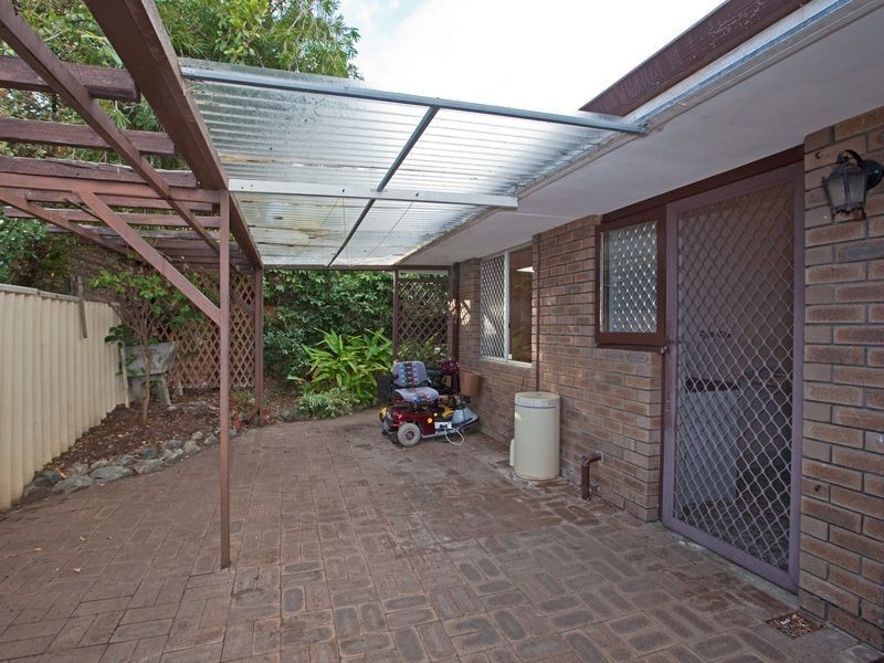 4/40 Lensham Place, Armadale WA 6112