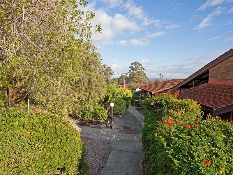 4/40 Lensham Place, Armadale WA 6112