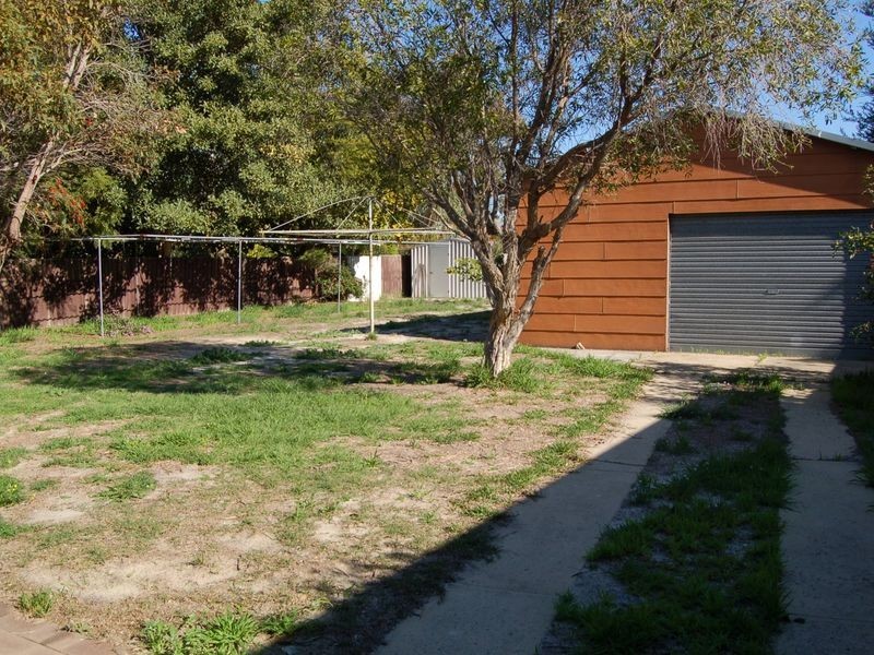 10 Keston Place, Gosnells WA 6110