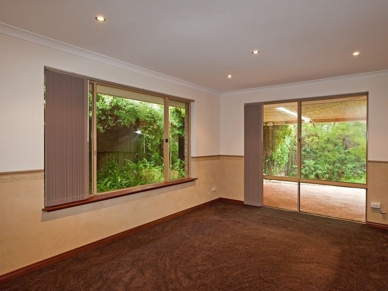 10 Bothe Court, Seville Grove WA 6112