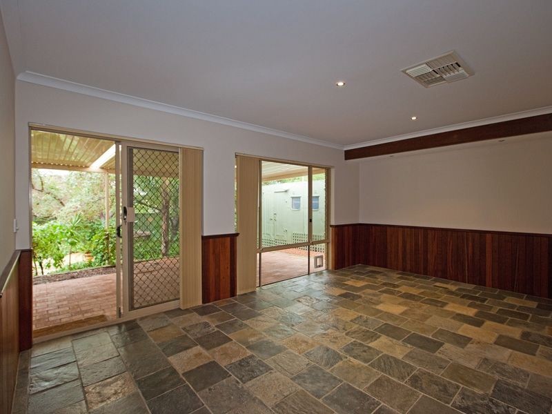 10 Bothe Court, Seville Grove WA 6112