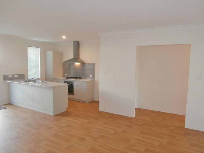 17 Kane Way, Byford WA 6122