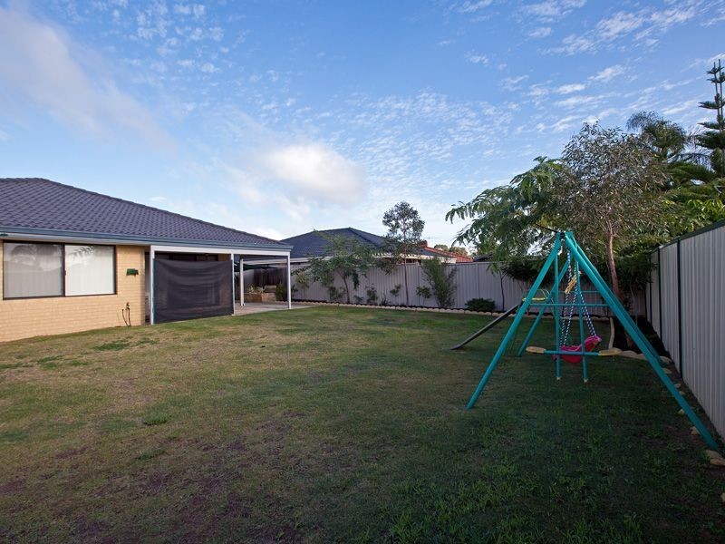 19 Jonquil Loop, Seville Grove WA 6112