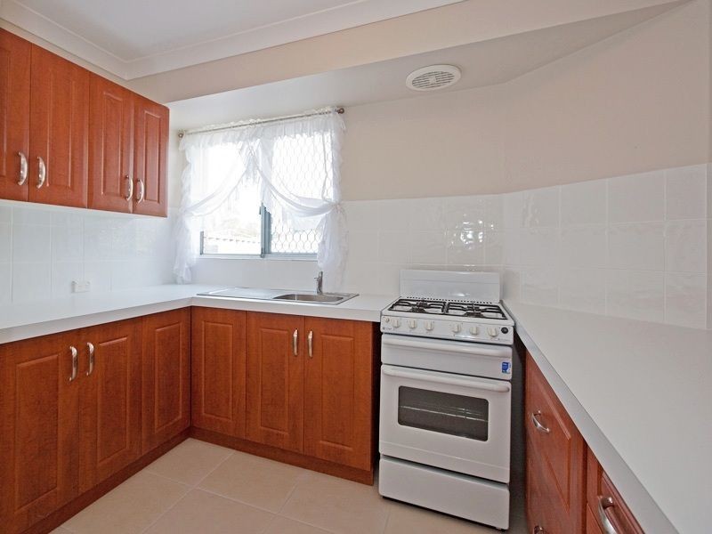 10 Grafham Road, Brookdale WA 6112