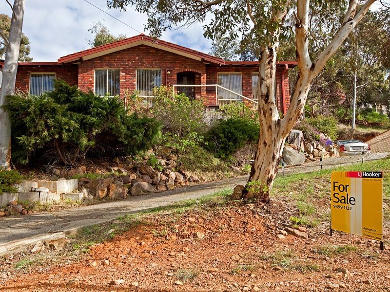 12 Amethyst Crescent, Mount Richon WA 6112