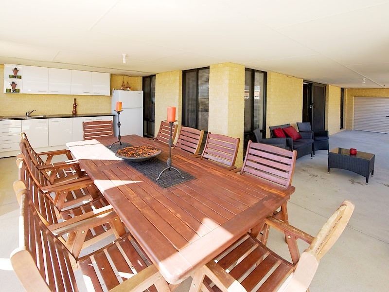 221 Wungong Road, Brookdale WA 6112