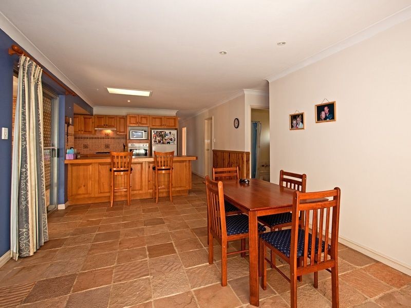 831 Armadale Road, Forrestdale WA 6112