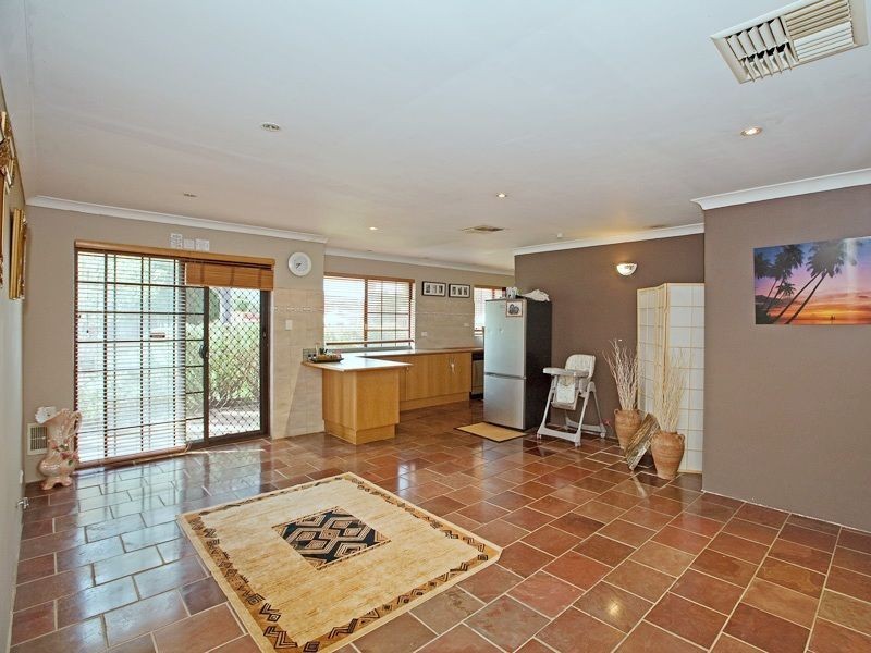 133 Cammillo Road, Camillo WA 6111