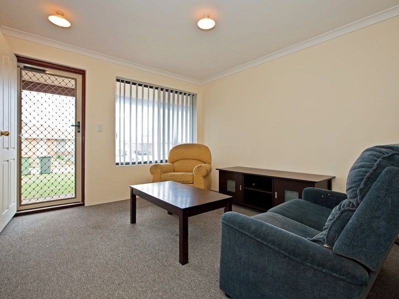 46 Ashworth Way, Brookdale WA 6112