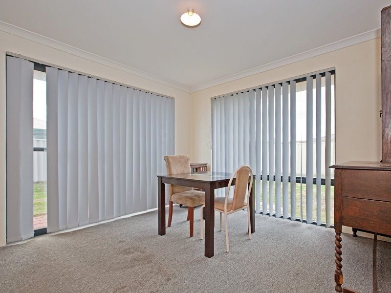 46 Ashworth Way, Brookdale WA 6112