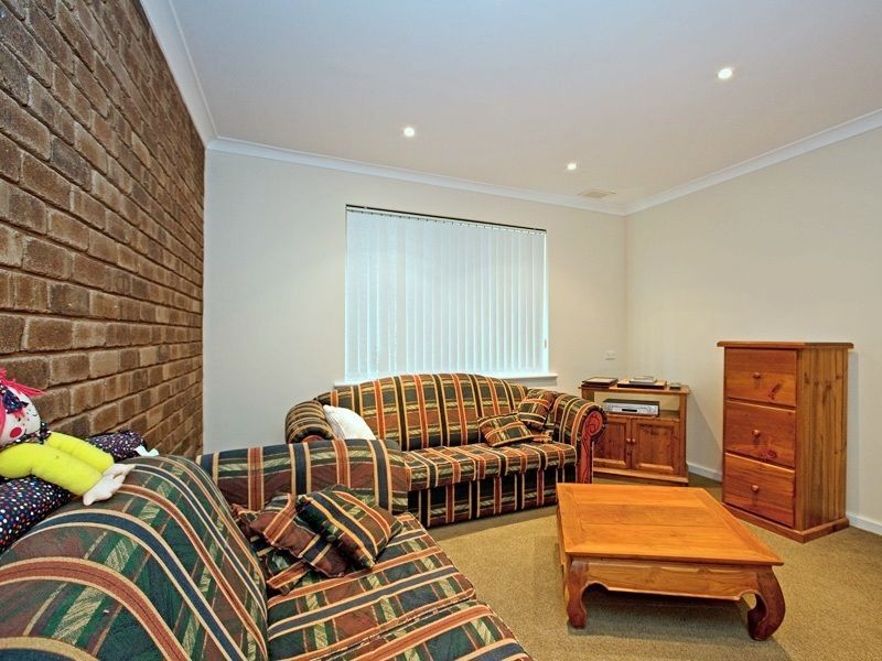 13 Adair Avenue, Mount Nasura WA 6112