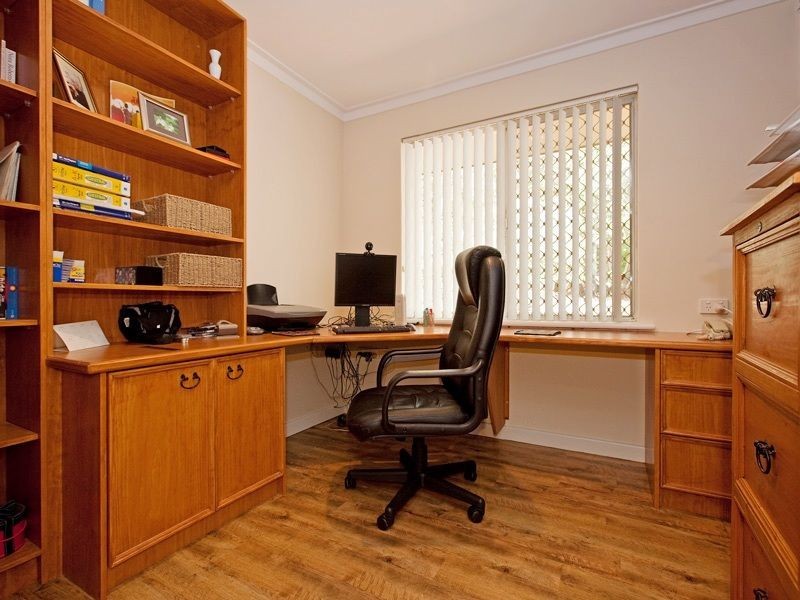 13 Adair Avenue, Mount Nasura WA 6112