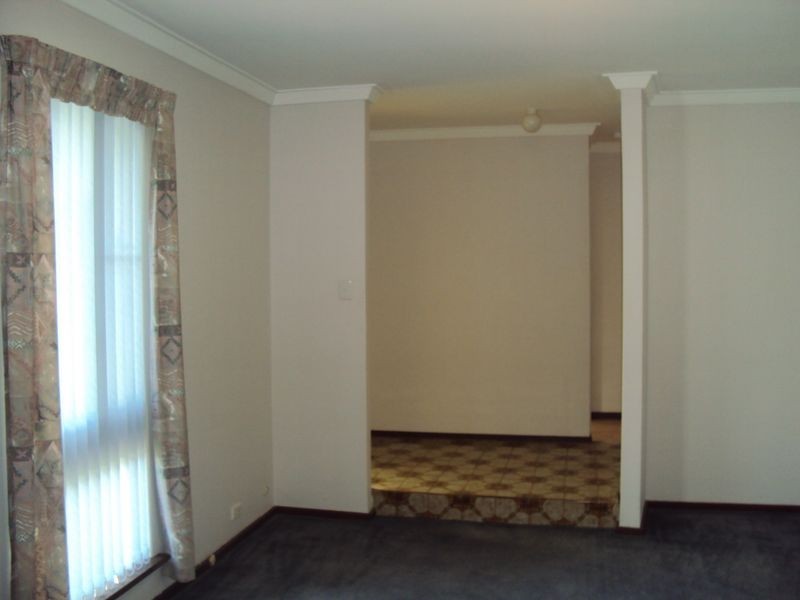 17 Paperbark Drive, Willetton WA 6155