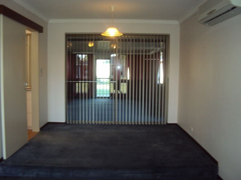 17 Paperbark Drive, Willetton WA 6155