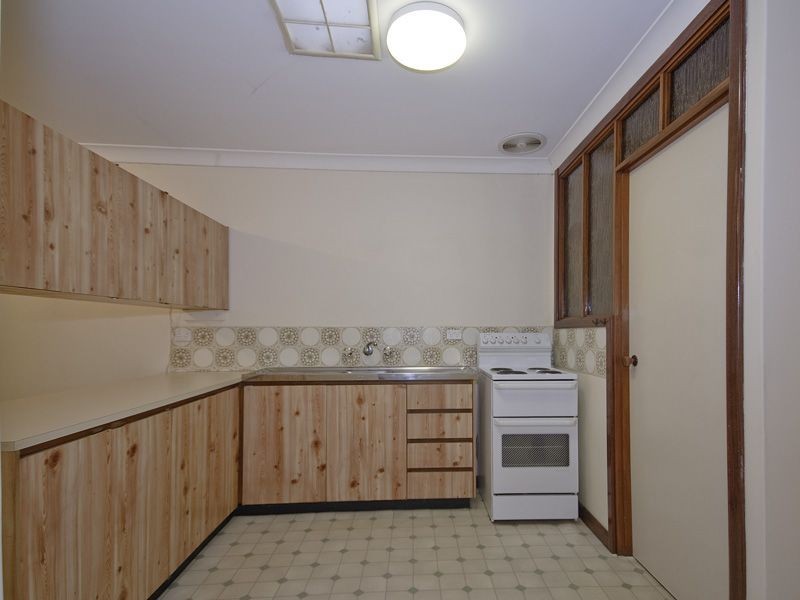 1/3 Netley Place, Armadale WA 6112