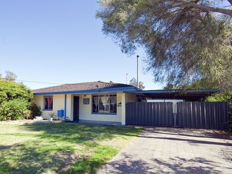 21 Bowden Place, Armadale WA 6112