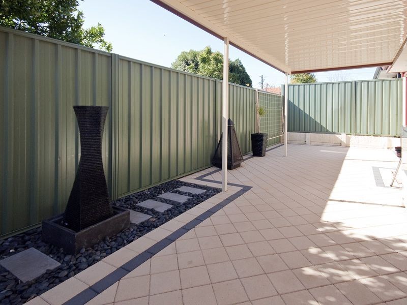 4/17 Devonshire Terrace, Armadale WA 6112