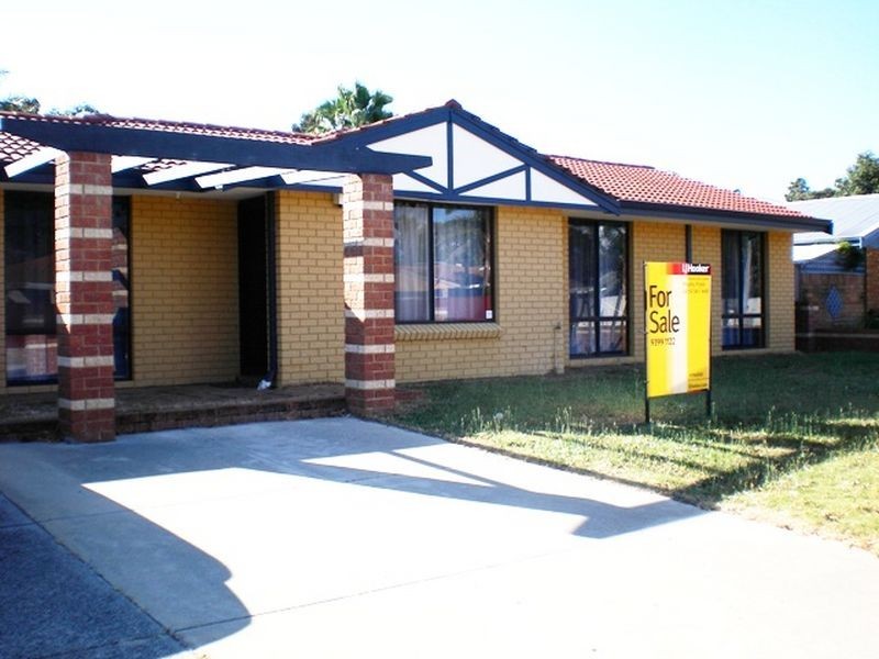 137 Braemore Street, Seville Grove WA 6112