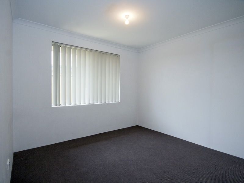 6 Blossom Court, Seville Grove WA 6112