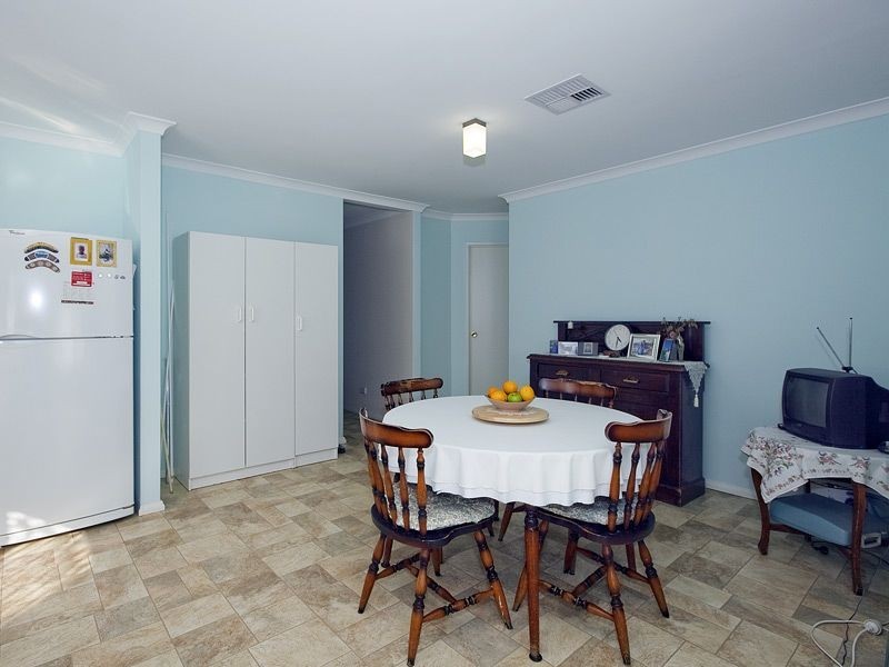 20 Moondyne Court, Seville Grove WA 6112